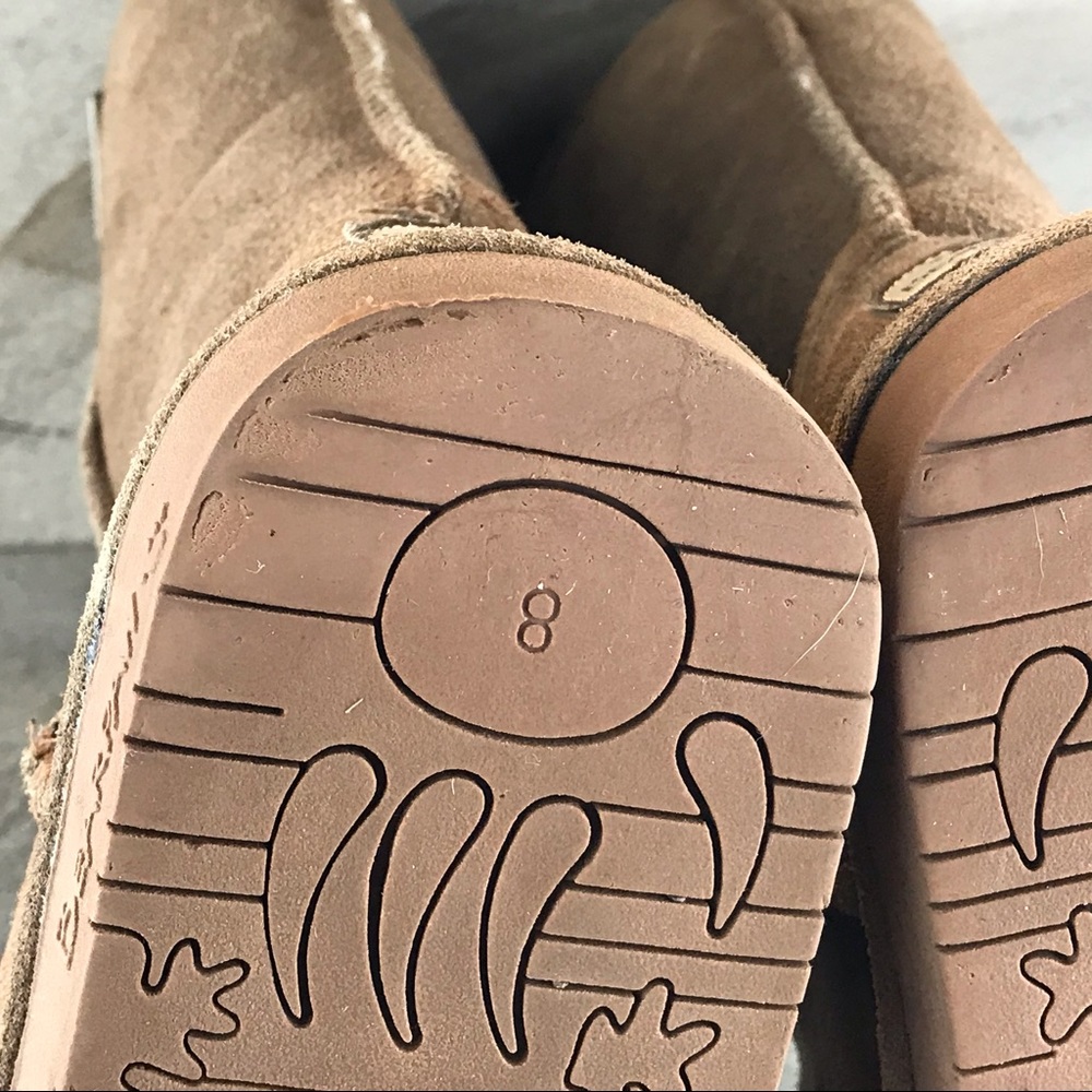 Bearpaw Women’s Elle Tan Suede Boots size 8 - Picture 8 of 9